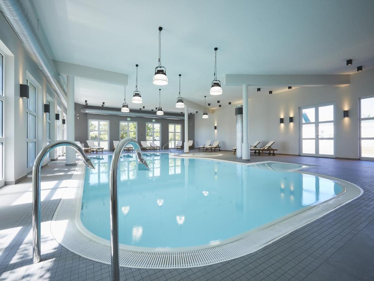 Reetland Am Meer - Premium Reetdachvilla Mit 2 Schlafzimmern, Sauna Und Kamin E04 Dranske Eksteriør bilde
